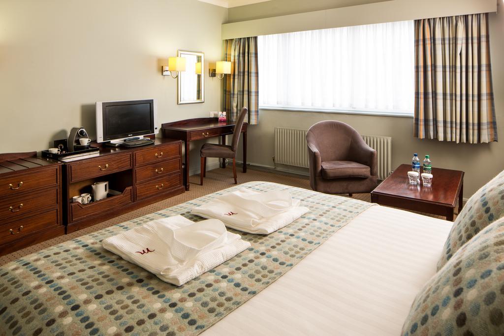 Mercure Bradford, Bankfield Hotel Bagian luar foto